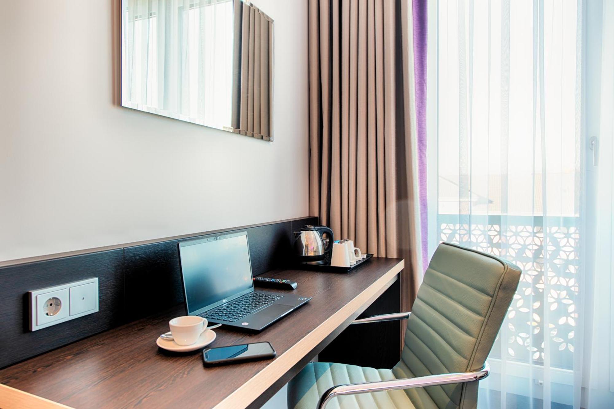 Premier Inn Berlin Alexanderplatz エクステリア 写真